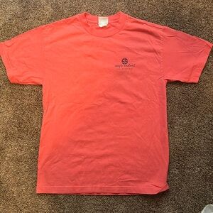 Coral colored, size M, Simply Southern Tee